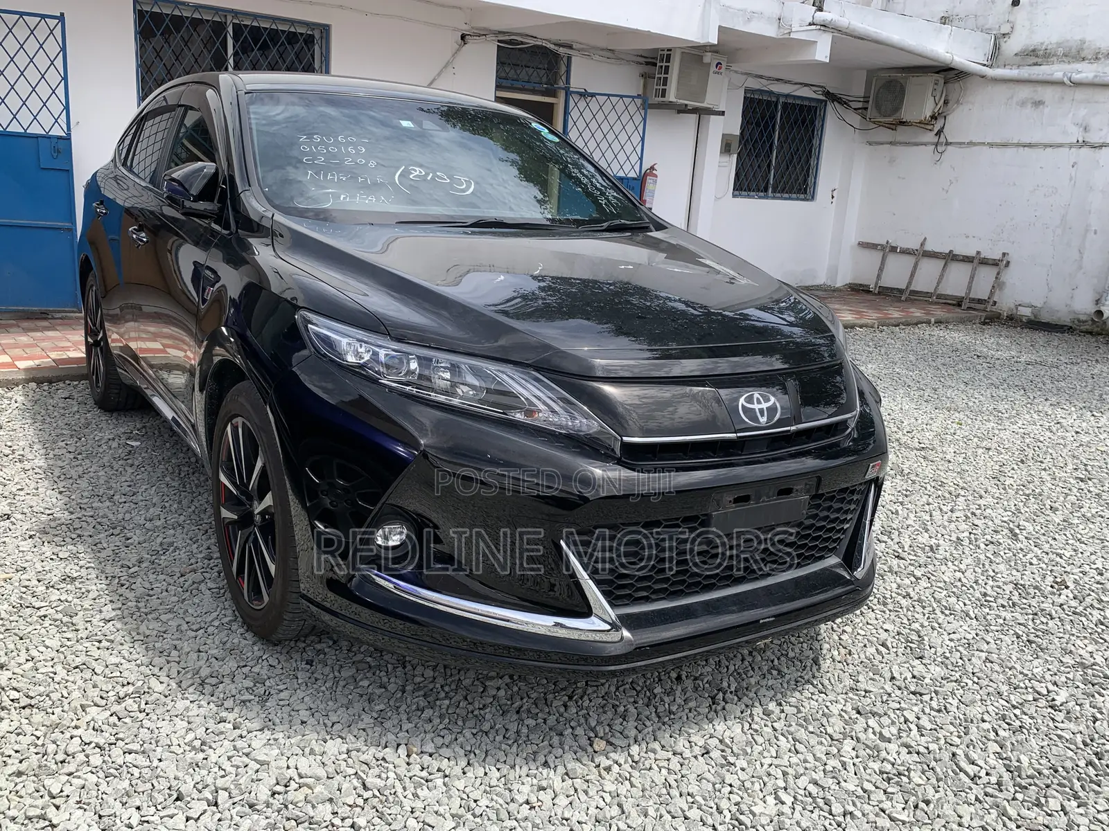 Toyota Harrier 2018 Matt Black