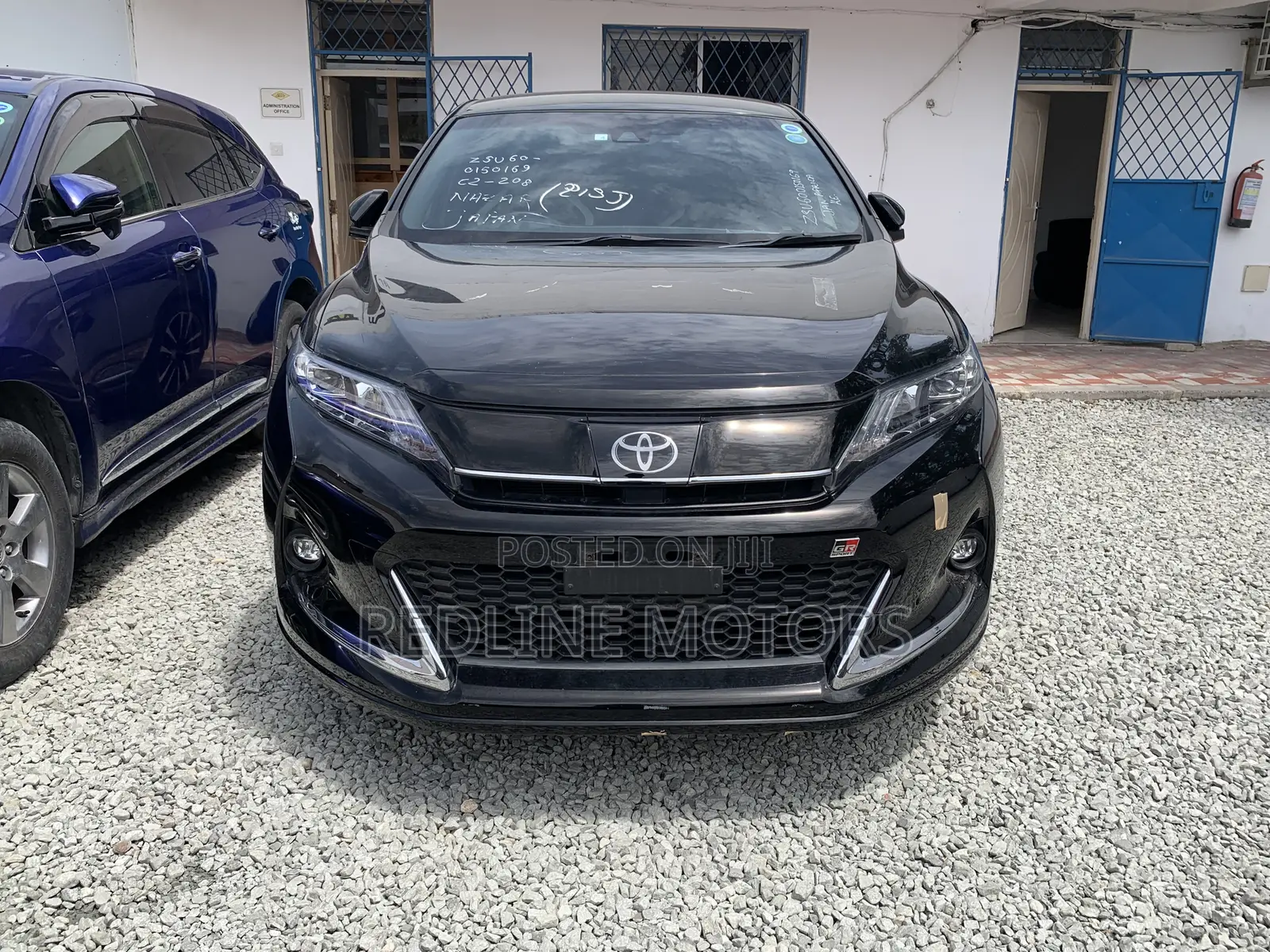 Toyota Harrier 2018 Matt Black
