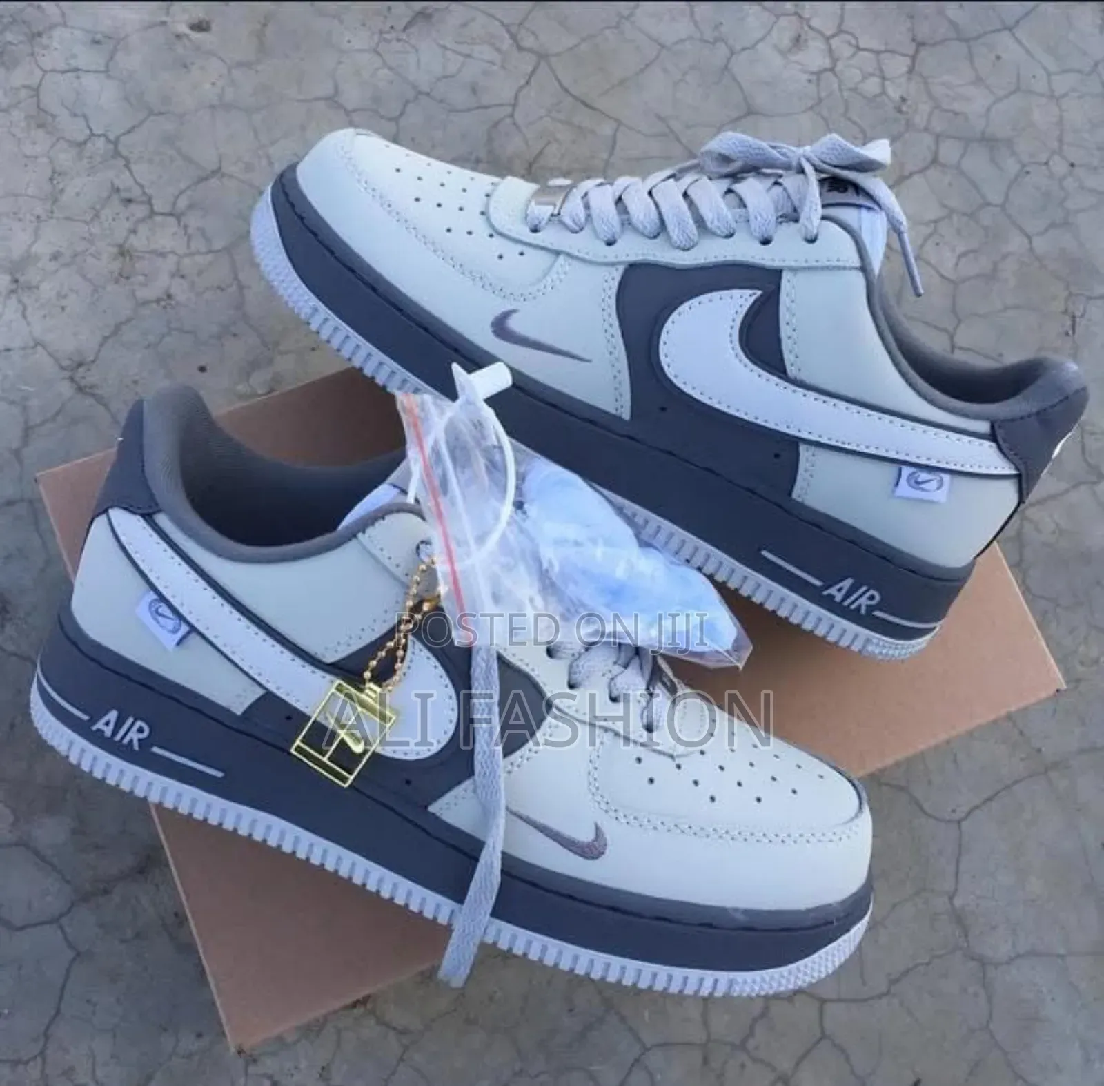 Airfoce 1 Customised