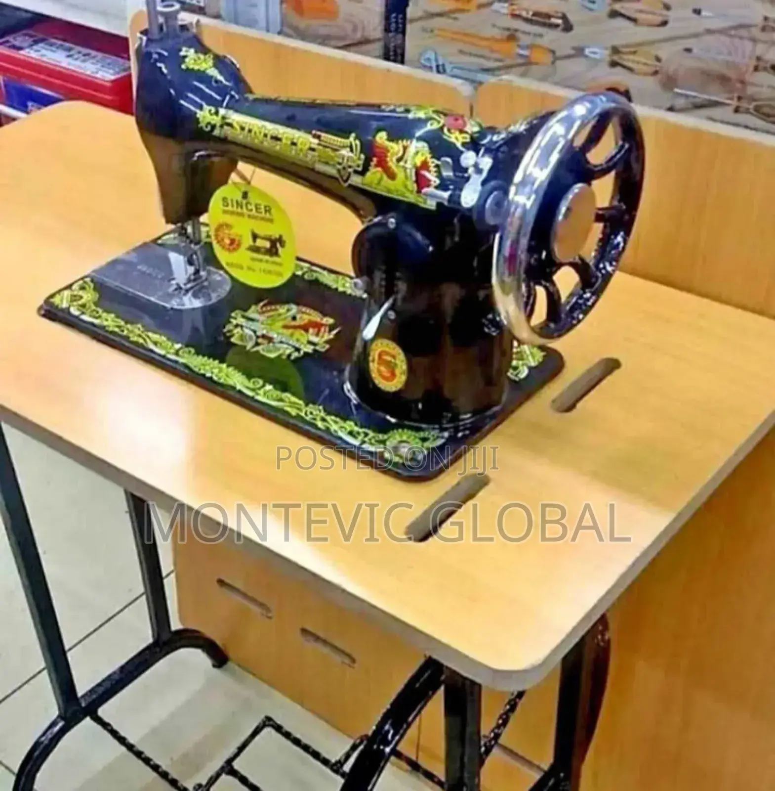 Butterfly Sewing Machine With Imported Table