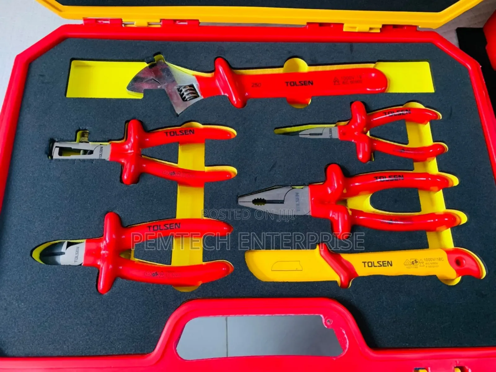Tolsen V83718 1000v 18-Piece Insulating Tool Kit