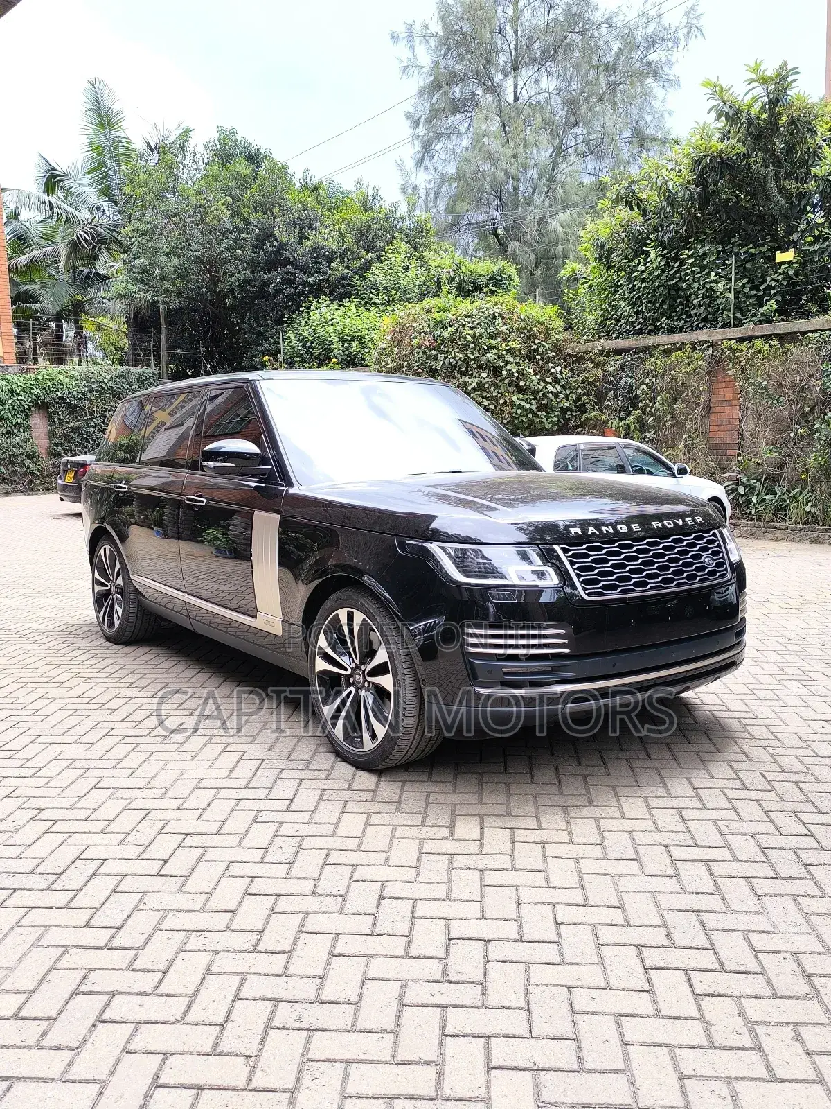 Land Rover Range Rover Autobiography LWB 2021 Black