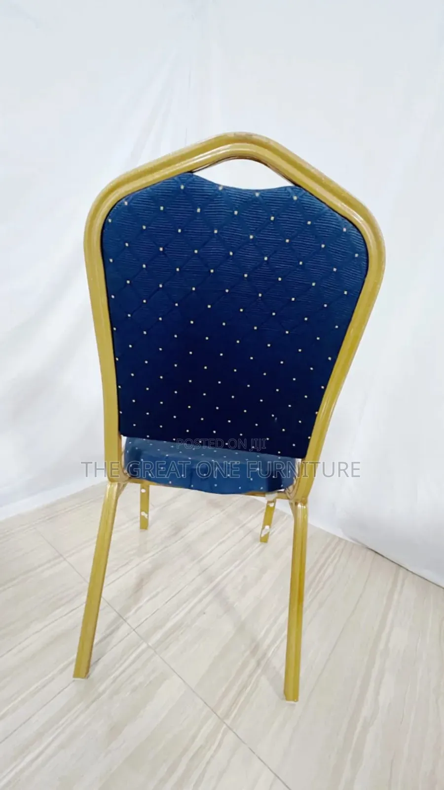 Vintage Blue Banquet Chair Fkj6t