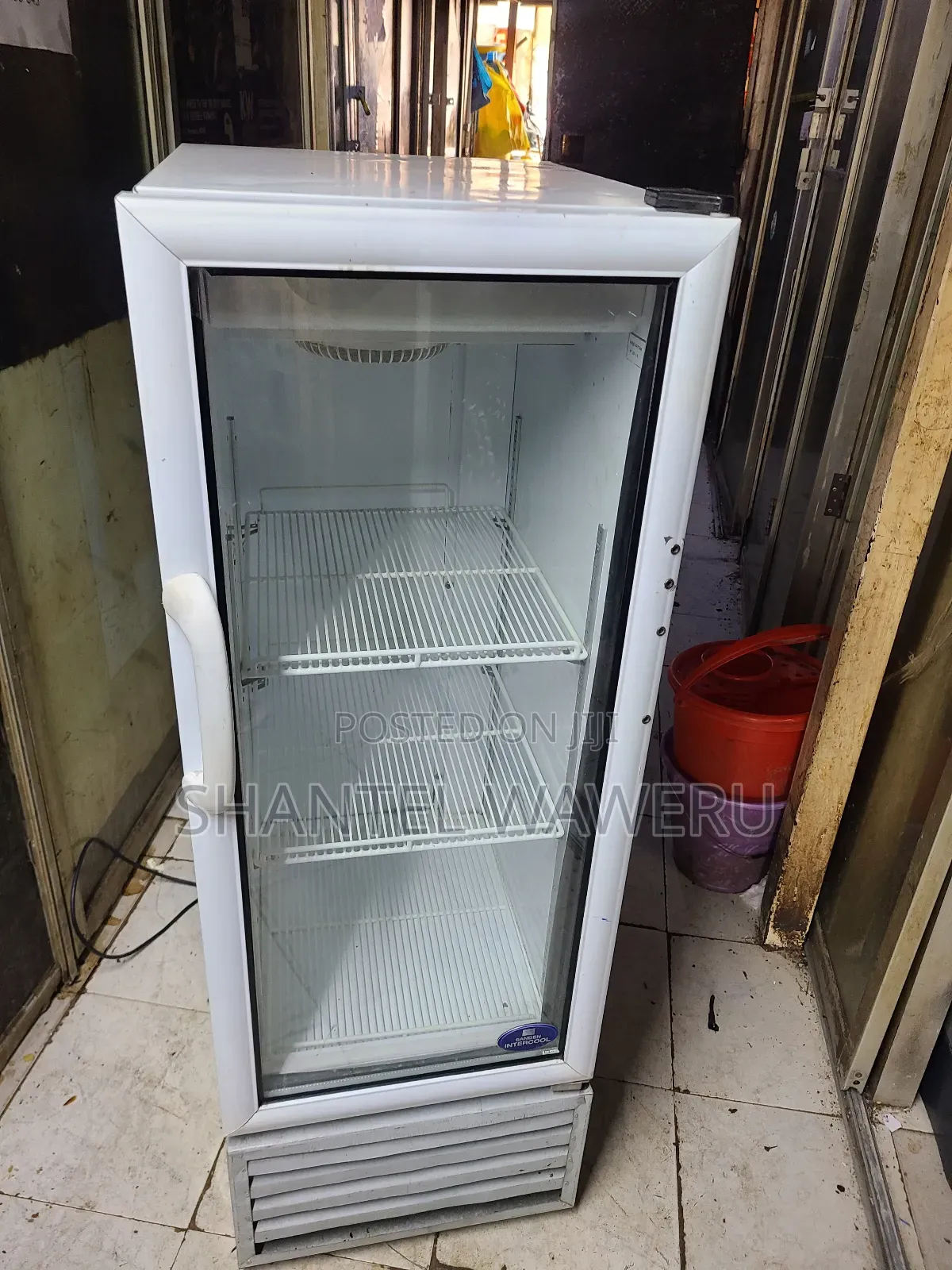 Upright Chiller Refrigerator/200