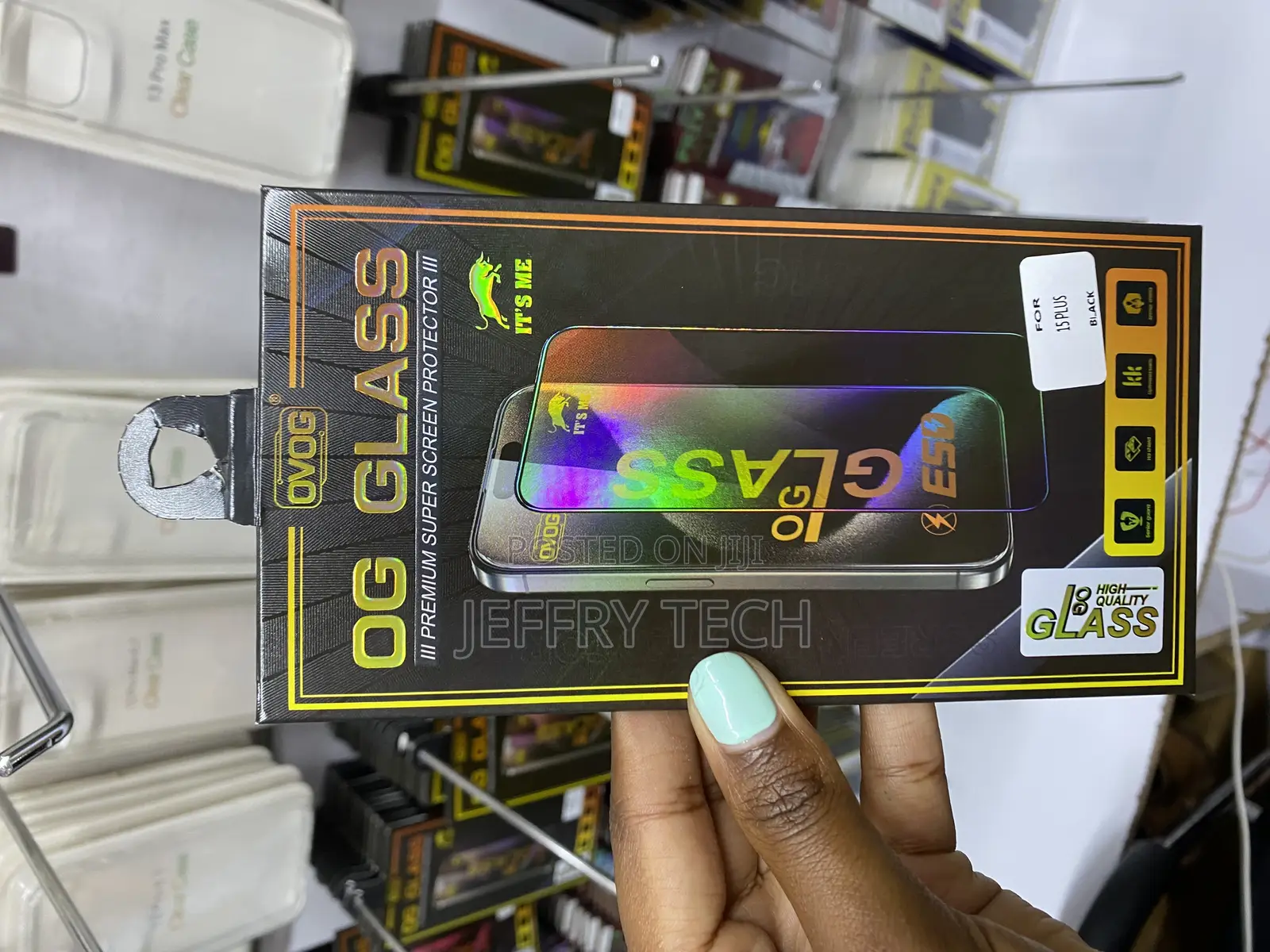 G-Rhino Og Tempered Glass Privacy Protector for iPhone 15+