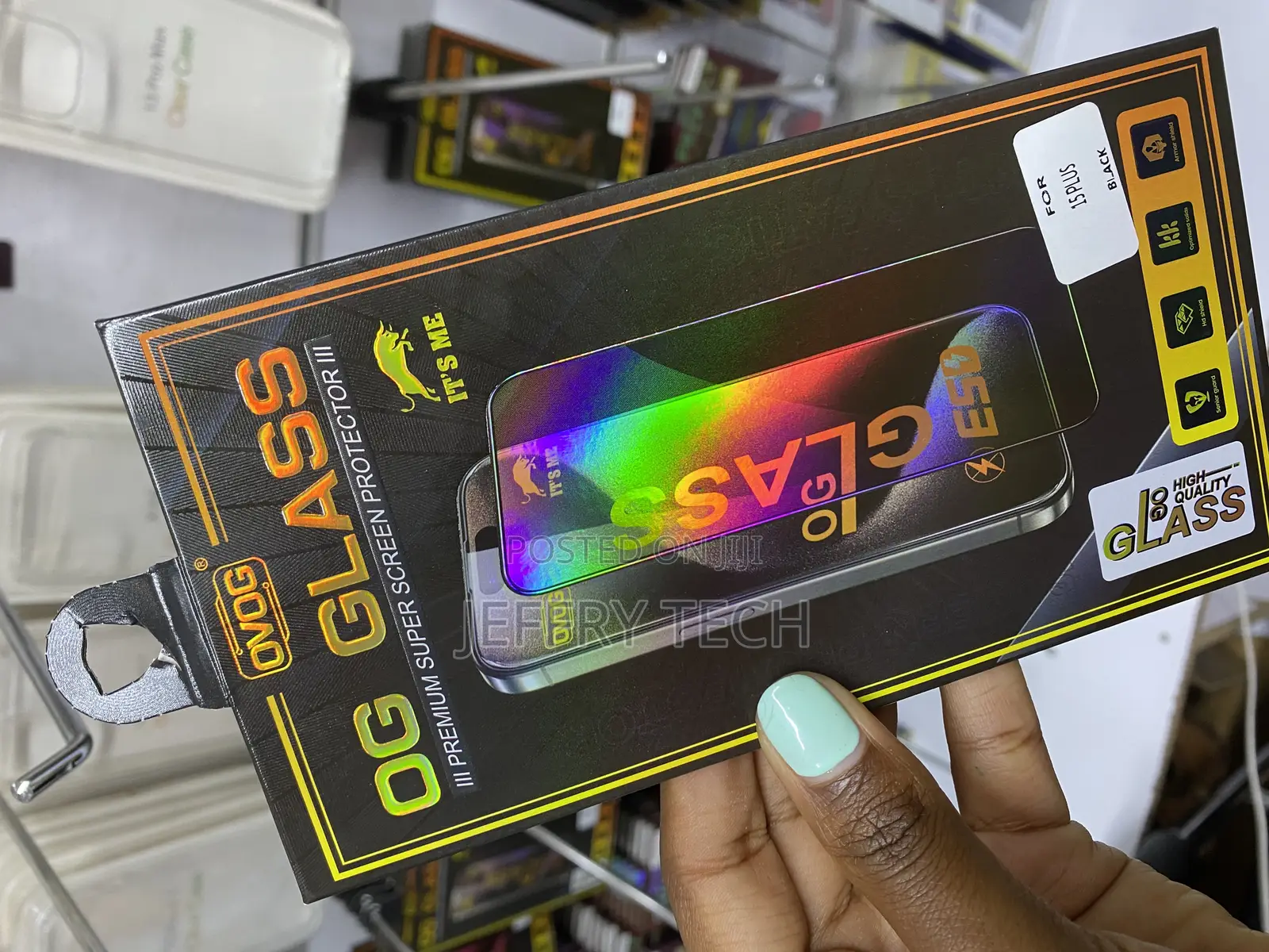 G-Rhino Og Tempered Glass Privacy Protector for iPhone 15+