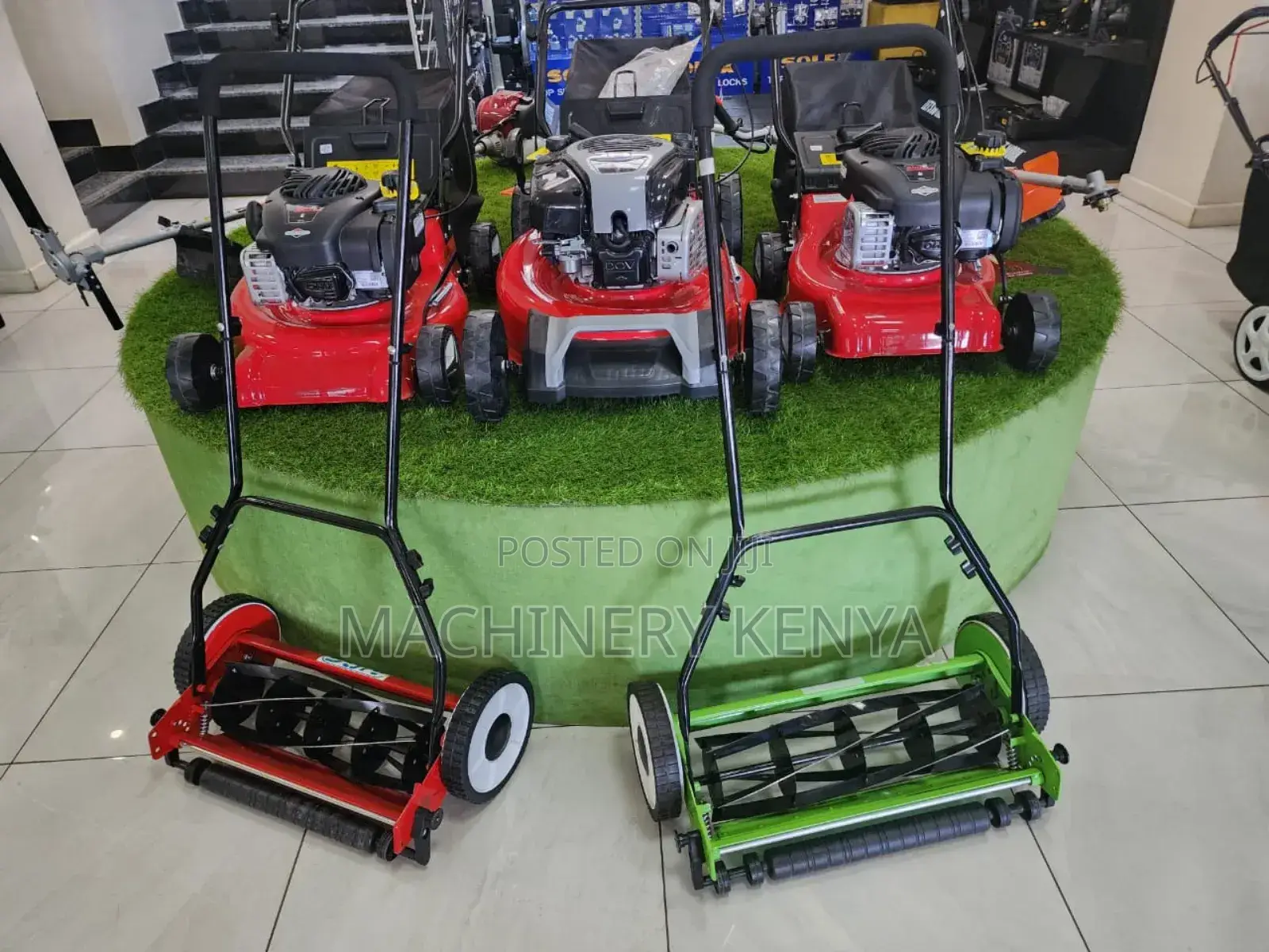 New Manual Lawn Mower