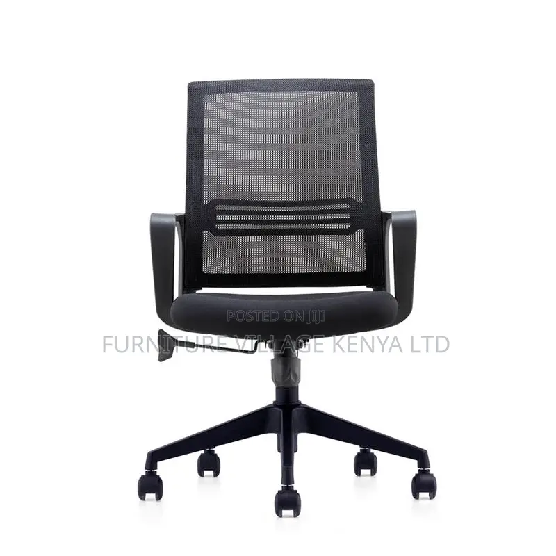 Office Chair:Office Captain’S Chair With Cushioned Mesh Back