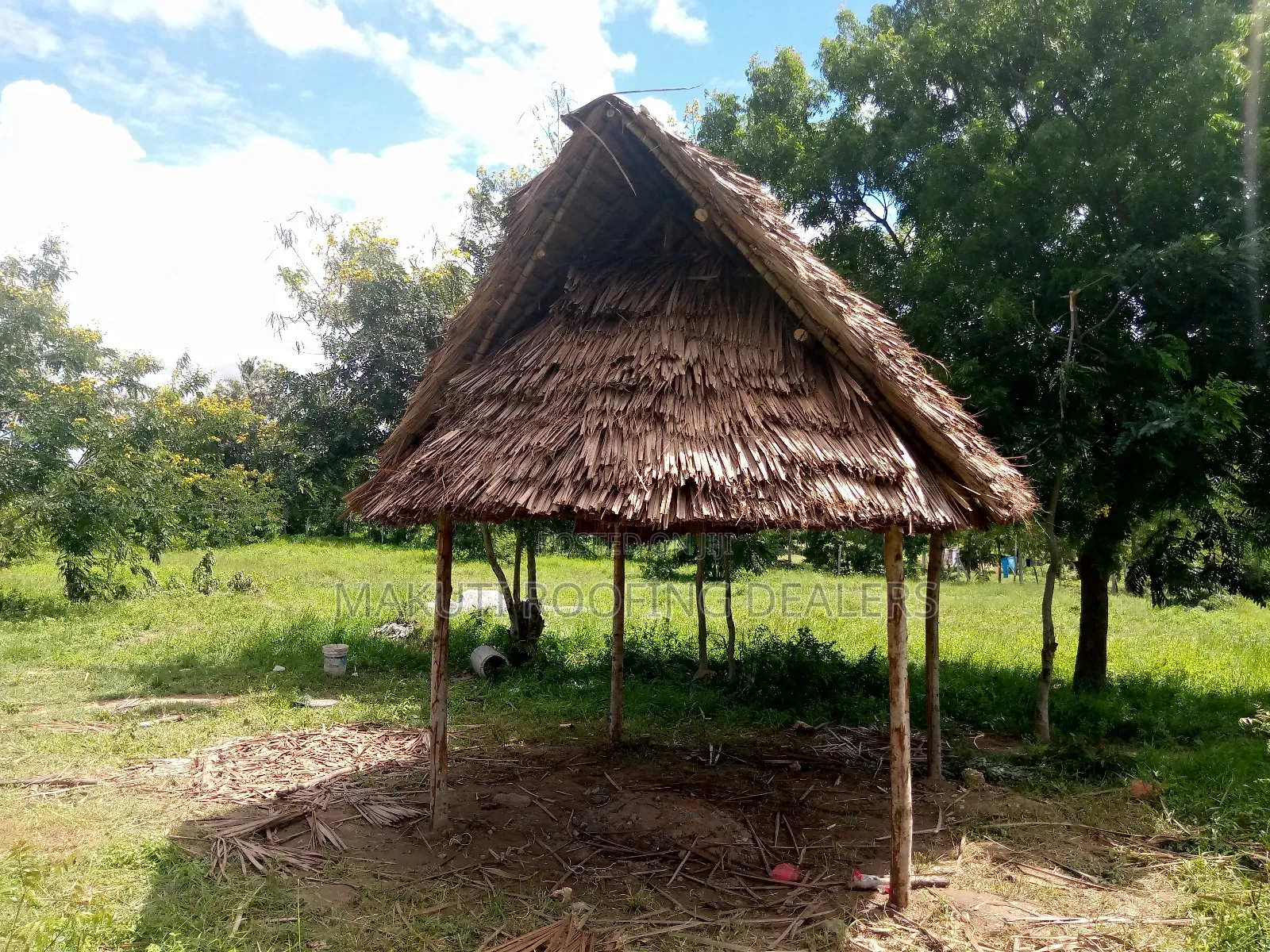 Natural Makuti Compound Shade