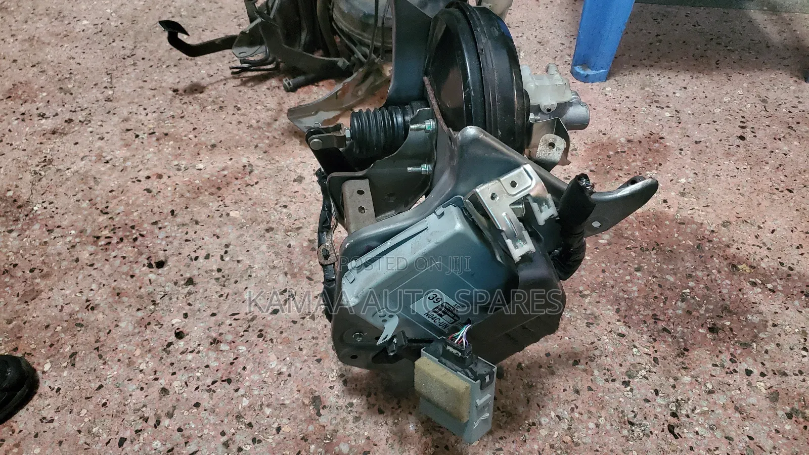 Toyota Dyna Brake Booster (Complete)