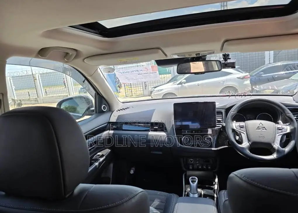 Mitsubishi Outlander PHEV 2018 Black