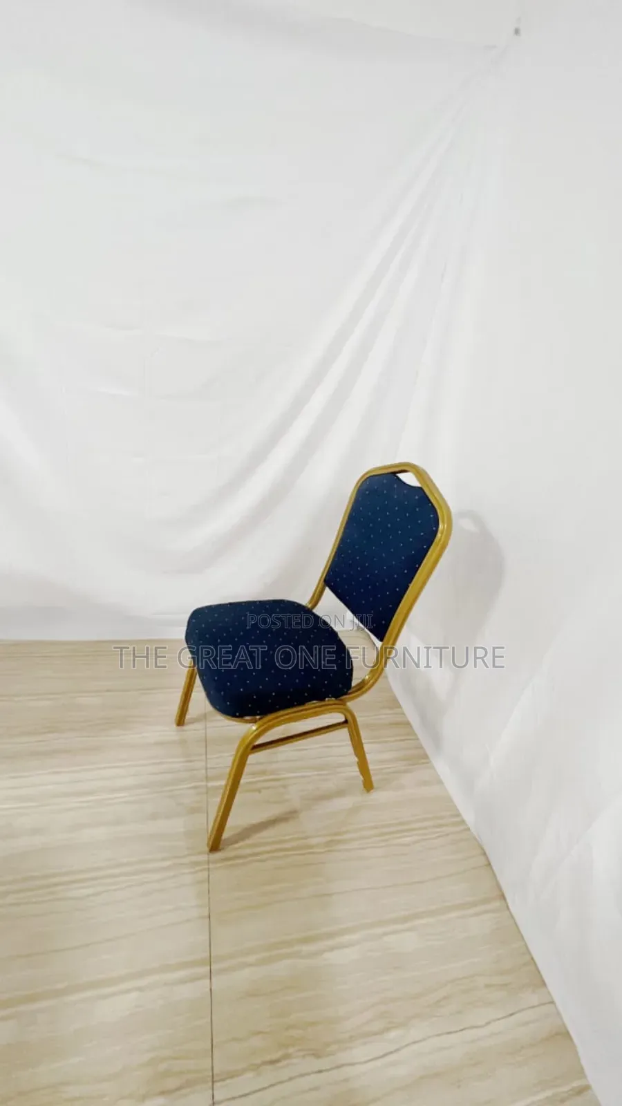 Unique Conference/Banquet Chair Ajg6td