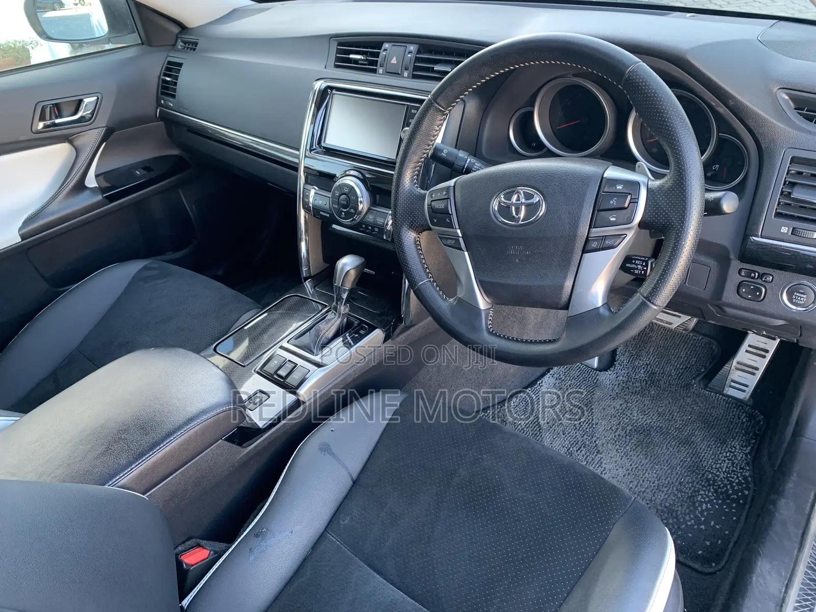 Toyota Mark X 2.5 AWD 2018 Pearl