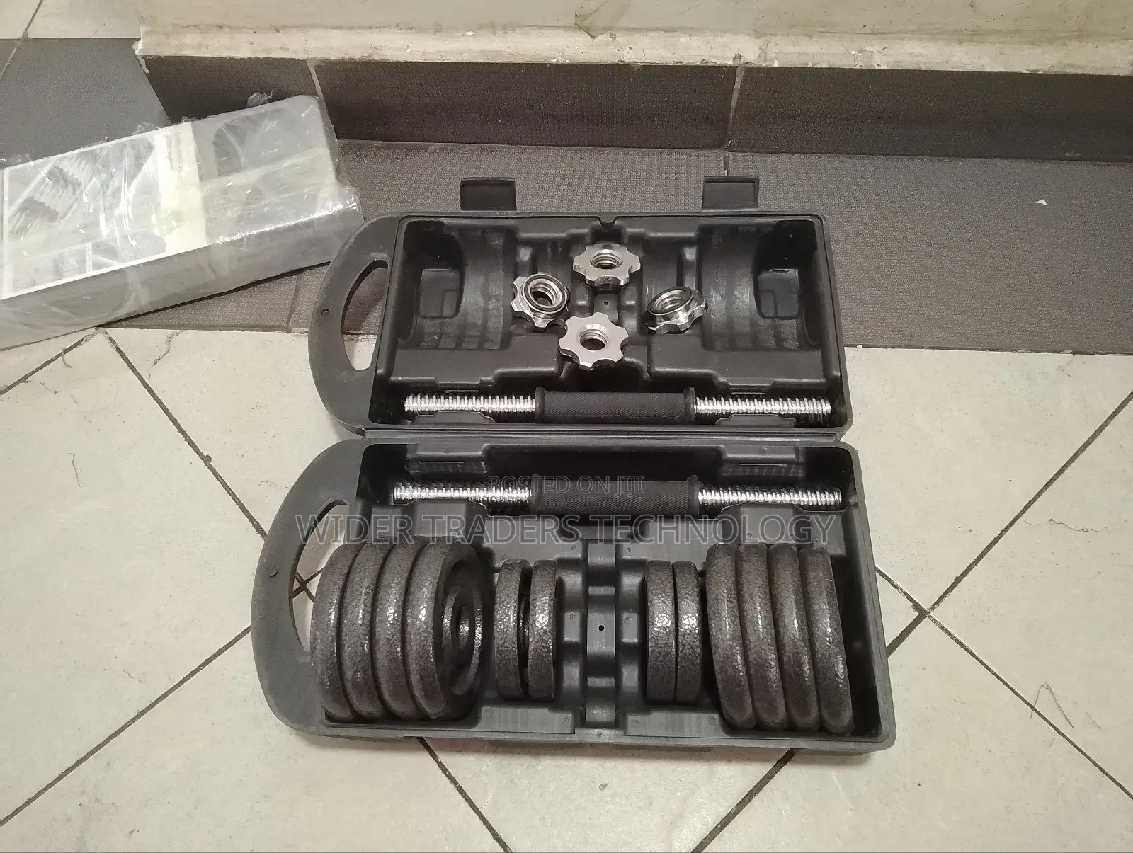 15kg Adjustable Dumbbell Set With Carry Case