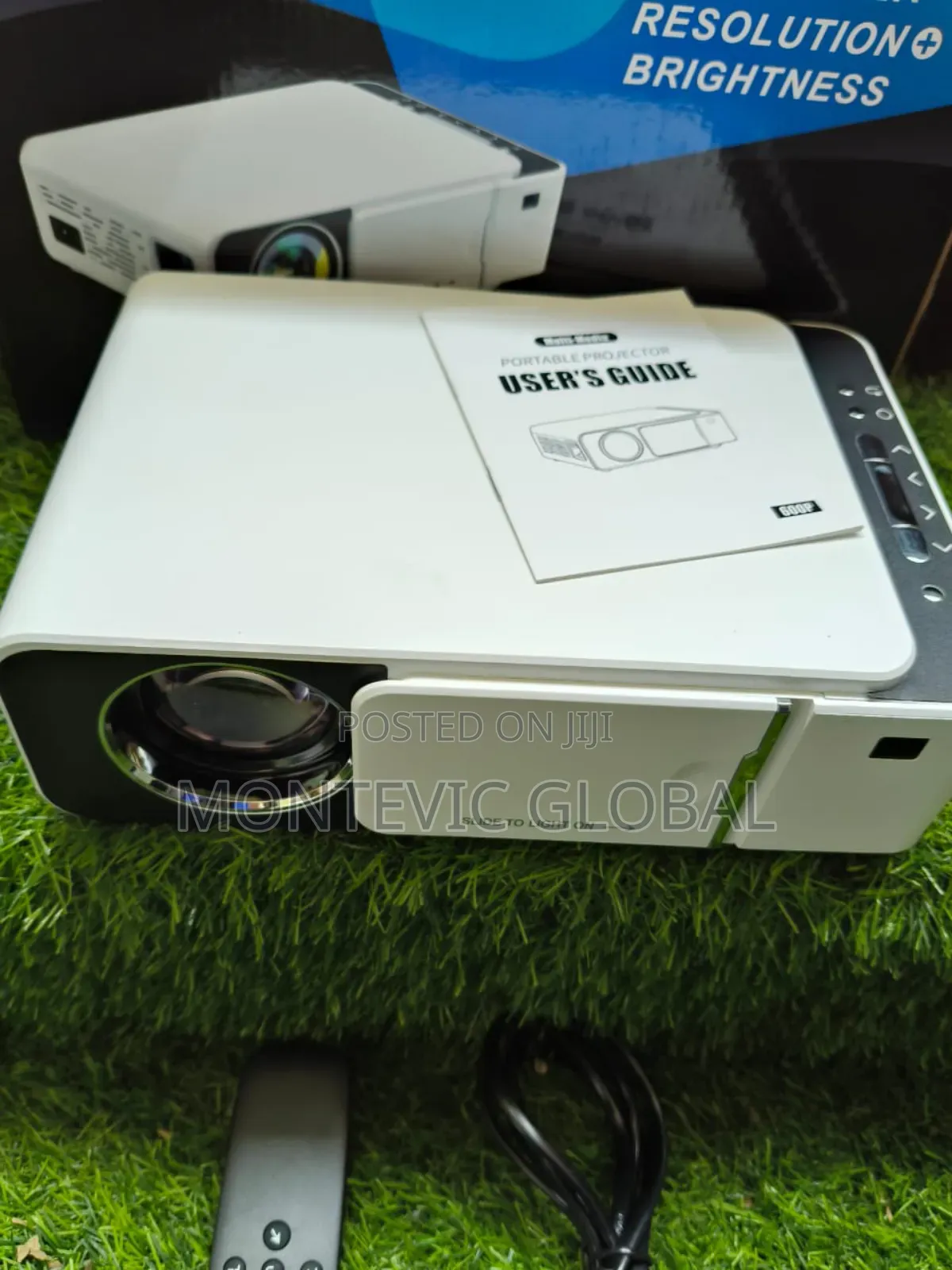 T6/Q6 Projector