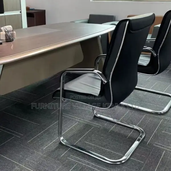 Office Chair:Contoured Ergonomic Leather Office Medium Chair