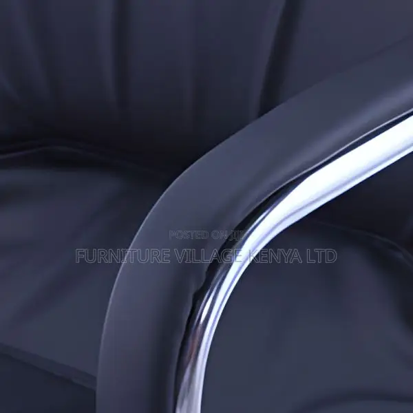 Office Chair:Contoured Ergonomic Leather Office Medium Chair