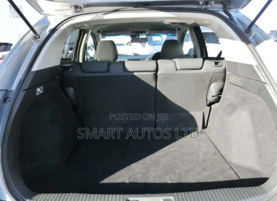 Honda Vezel 2018 Silver
