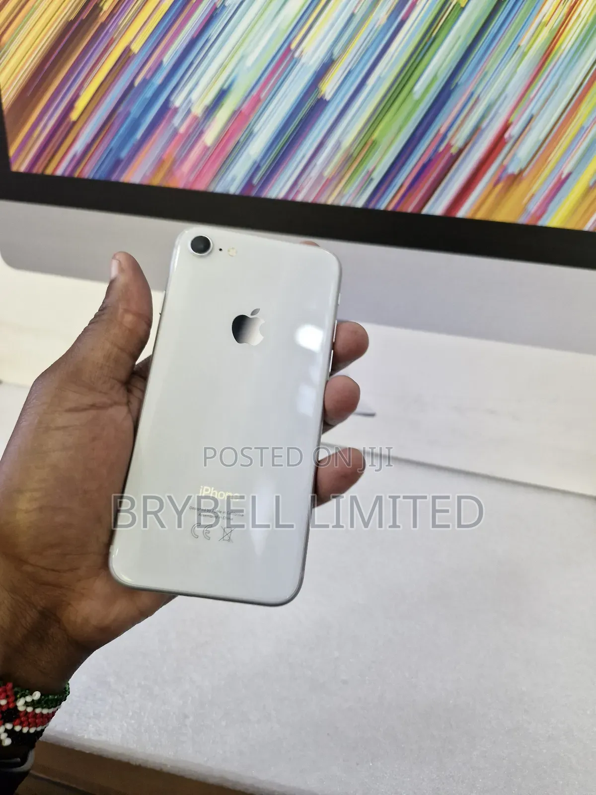 Apple iPhone 8 64 GB White
