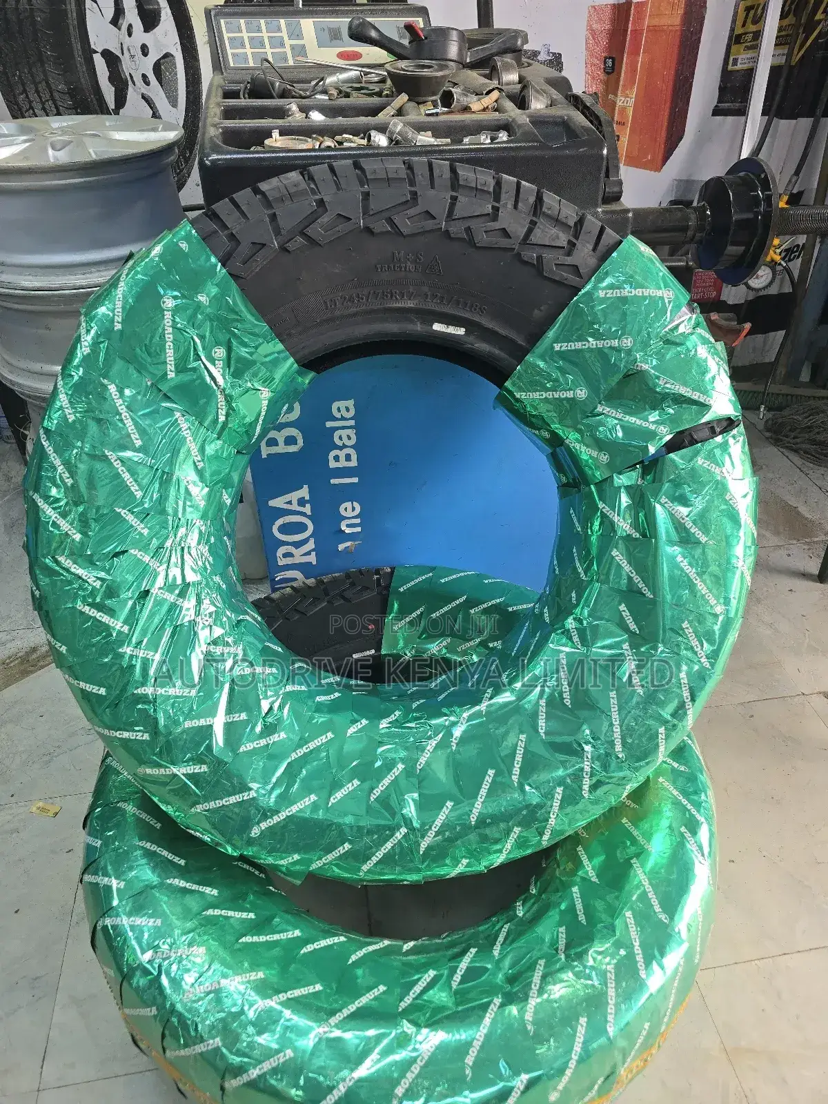 245/75r17 Roadcruza All-Terrain Tire