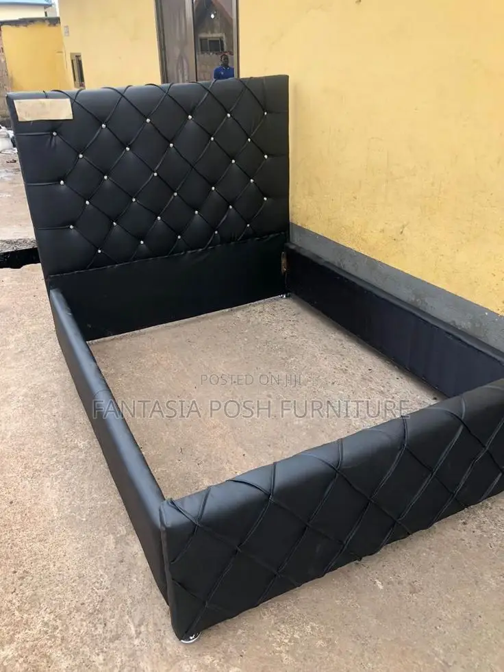 5 by 6 Black Crystal-Tuft Chester Bedframe