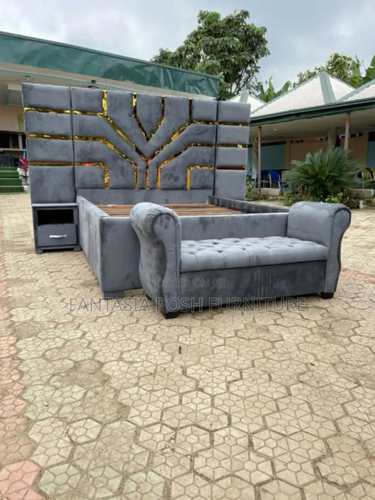 Luxurious Modern Upholstered Bed Set