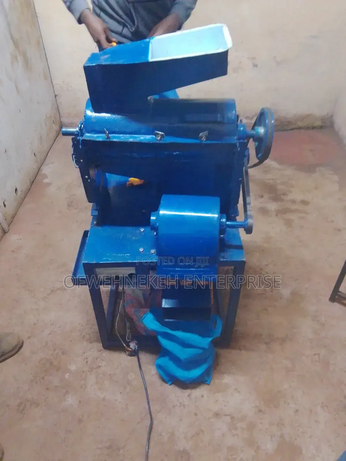 Nut Peeler Machine