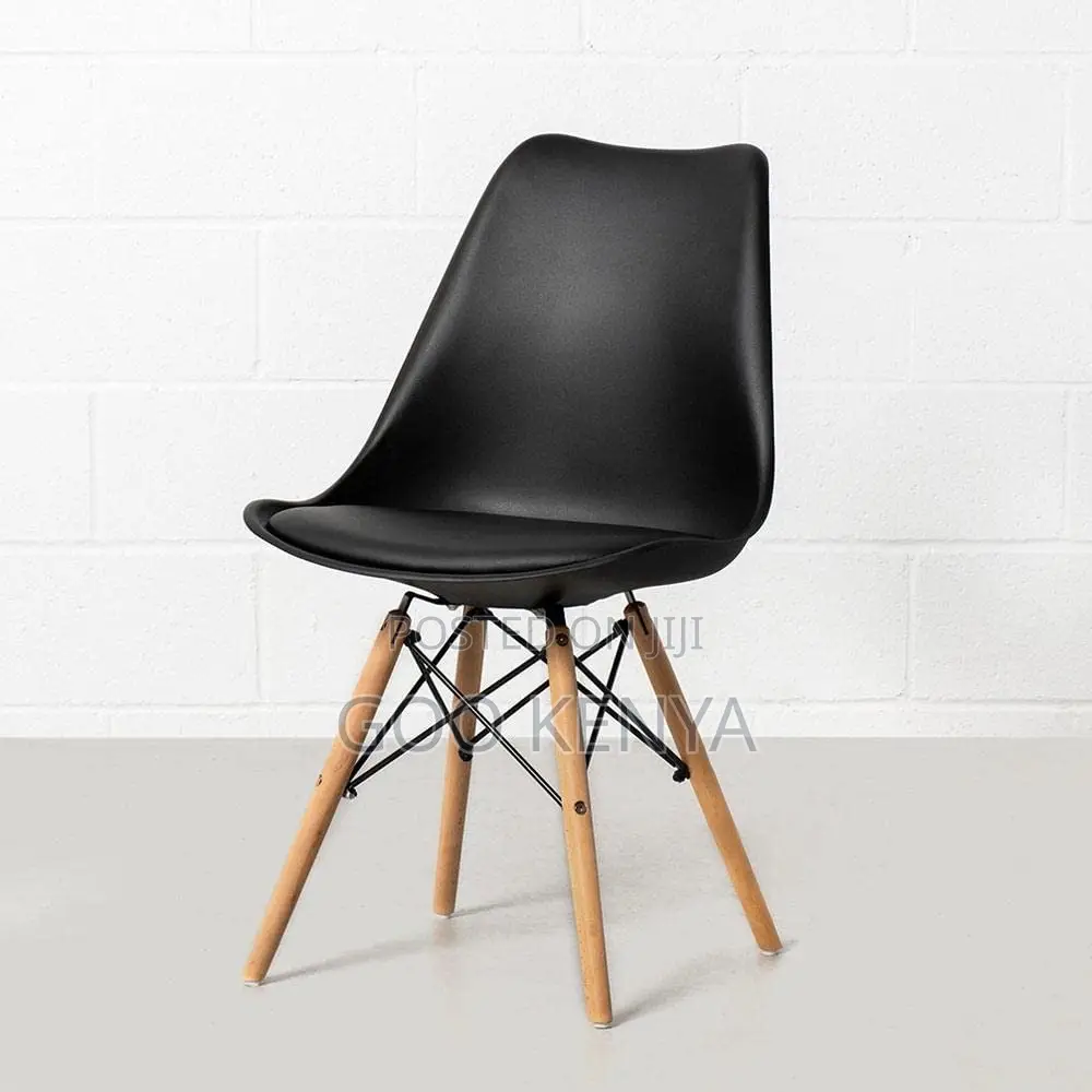 Office Chair ; Modern Padded Eames Chair