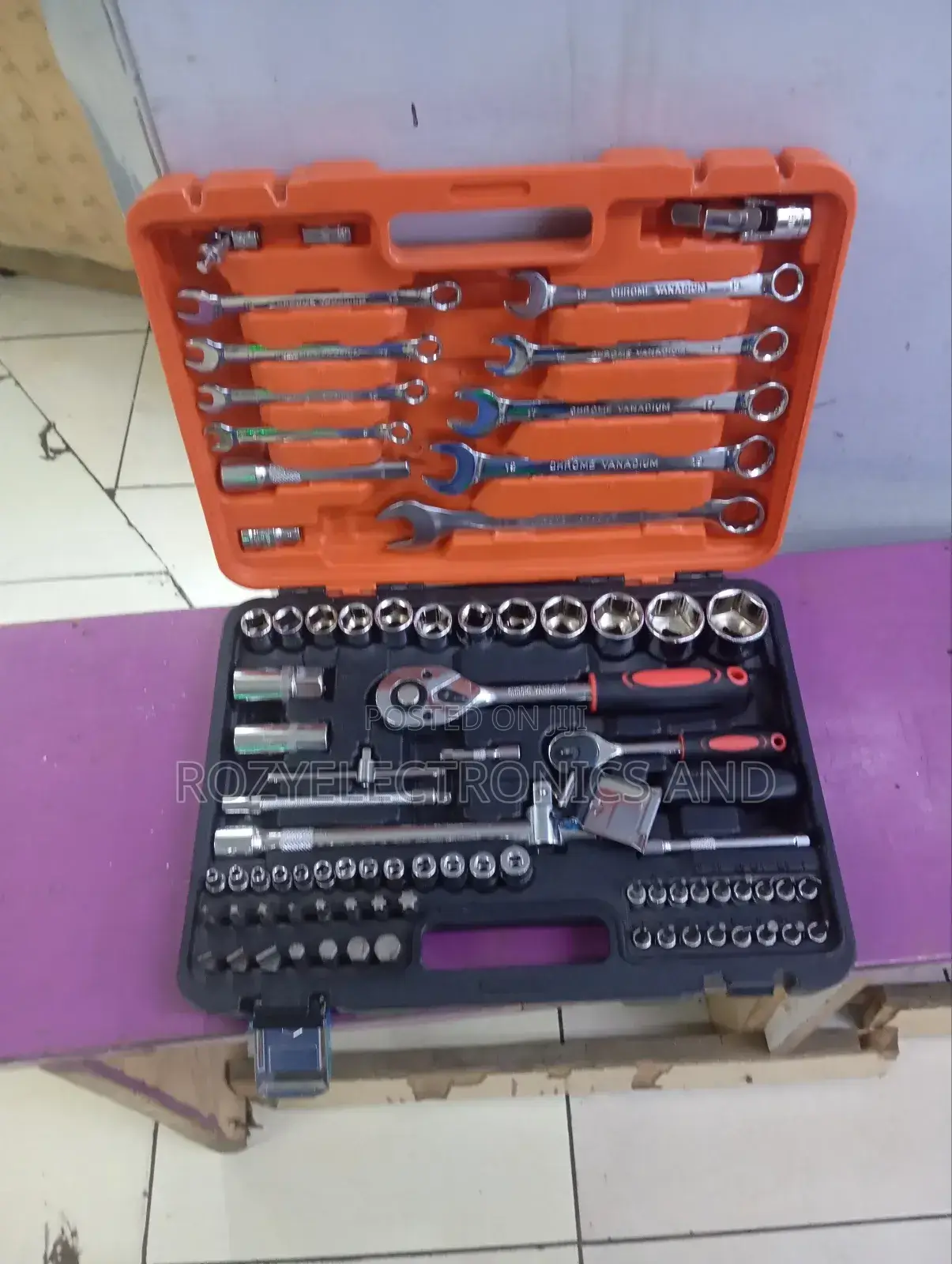 82 Tools Set Machine