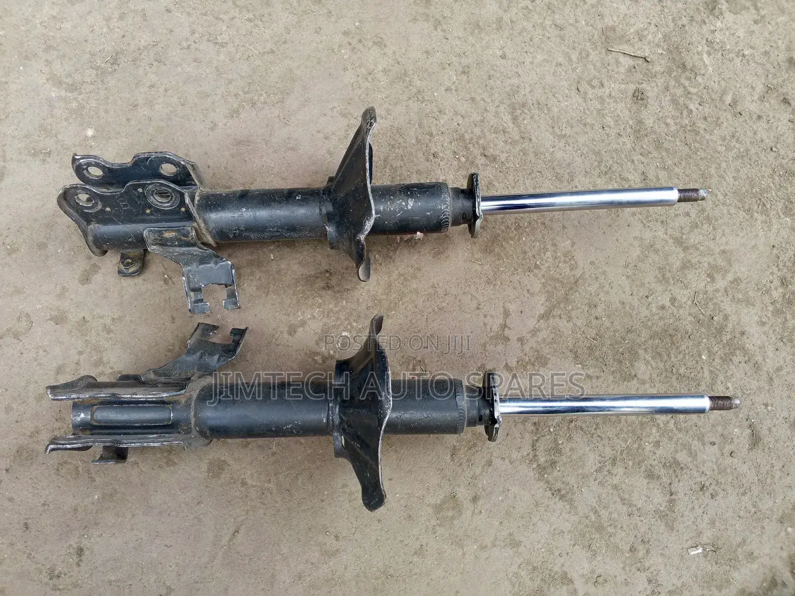 Nissan Sunny B12 Front Shock