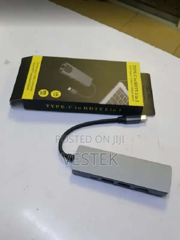 Type-C to Hdmi 5 in 1 Adapter Usb,Lan,Sd Card Slots