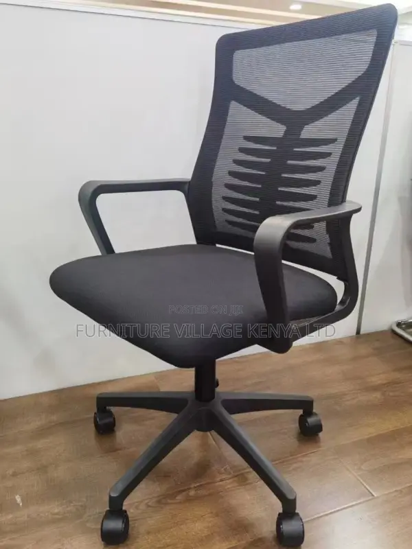Office Chair: Swivel Chair for Ergonomic Office Support