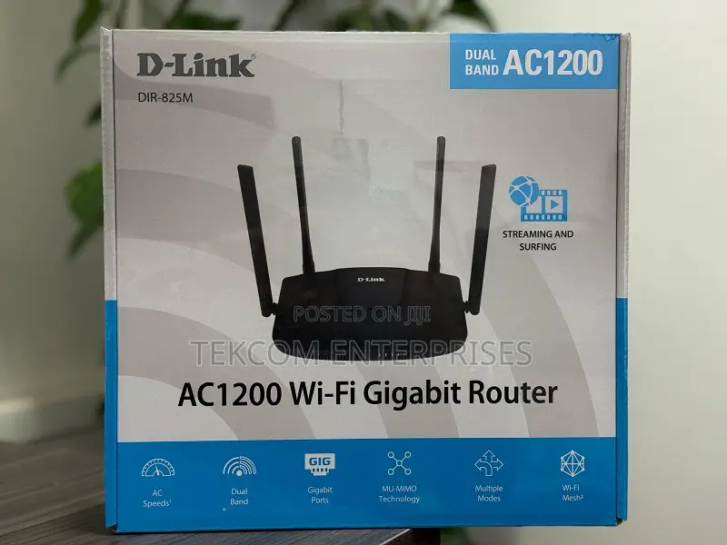 D-Link Wireless Ac1200 Dual-Band Gigabit Router Dir-825m