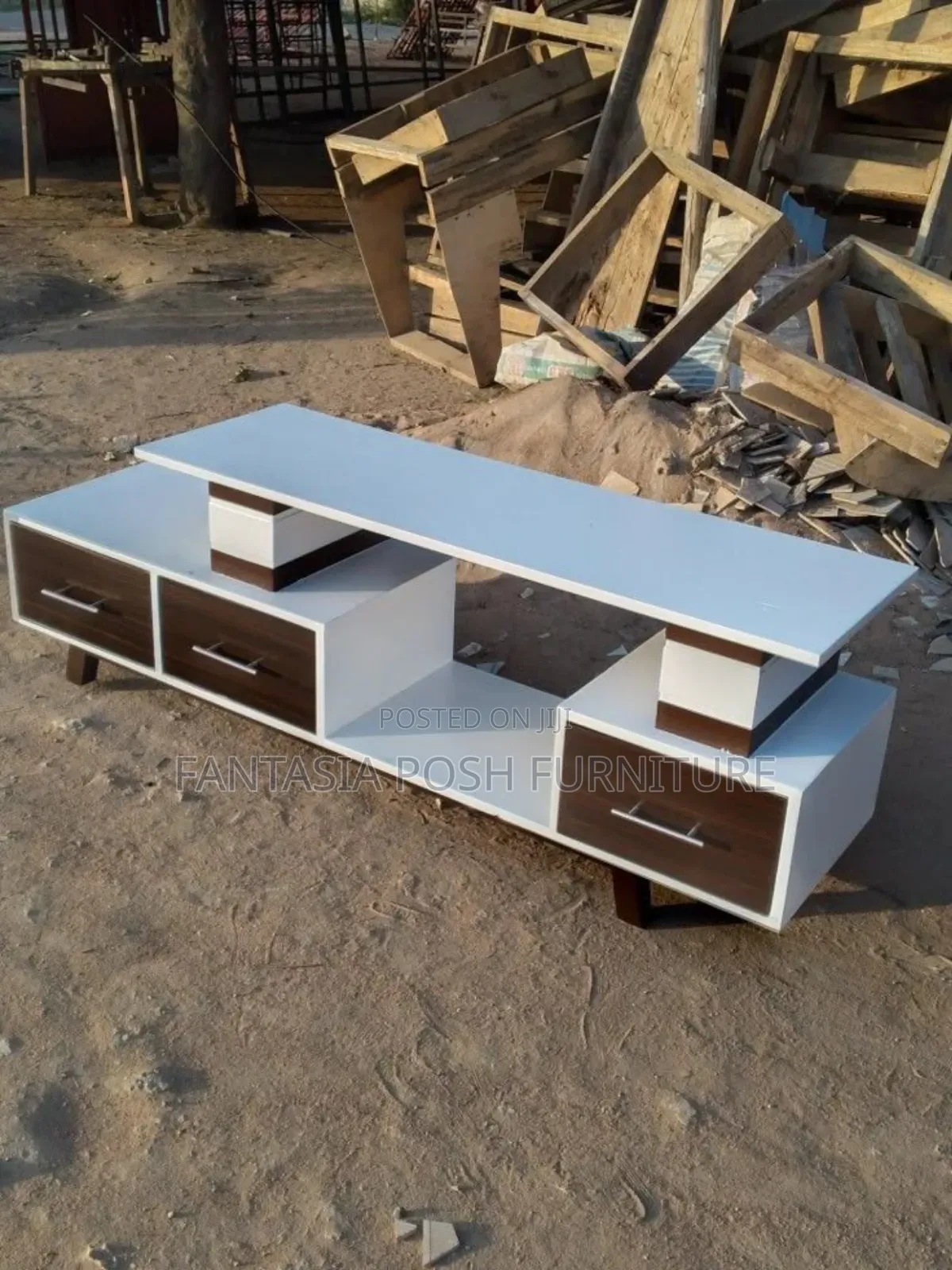 Newly-Made Modern Tv Stand