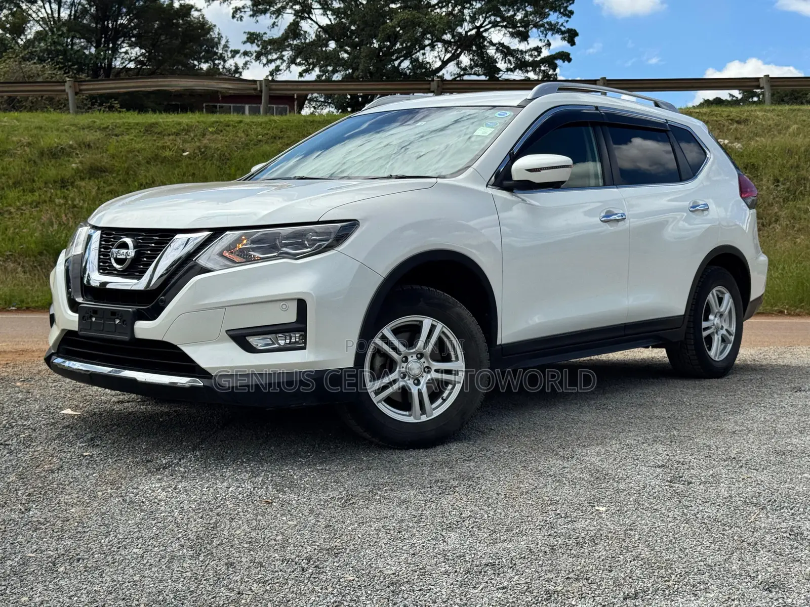 Nissan X-Trail 2019 White