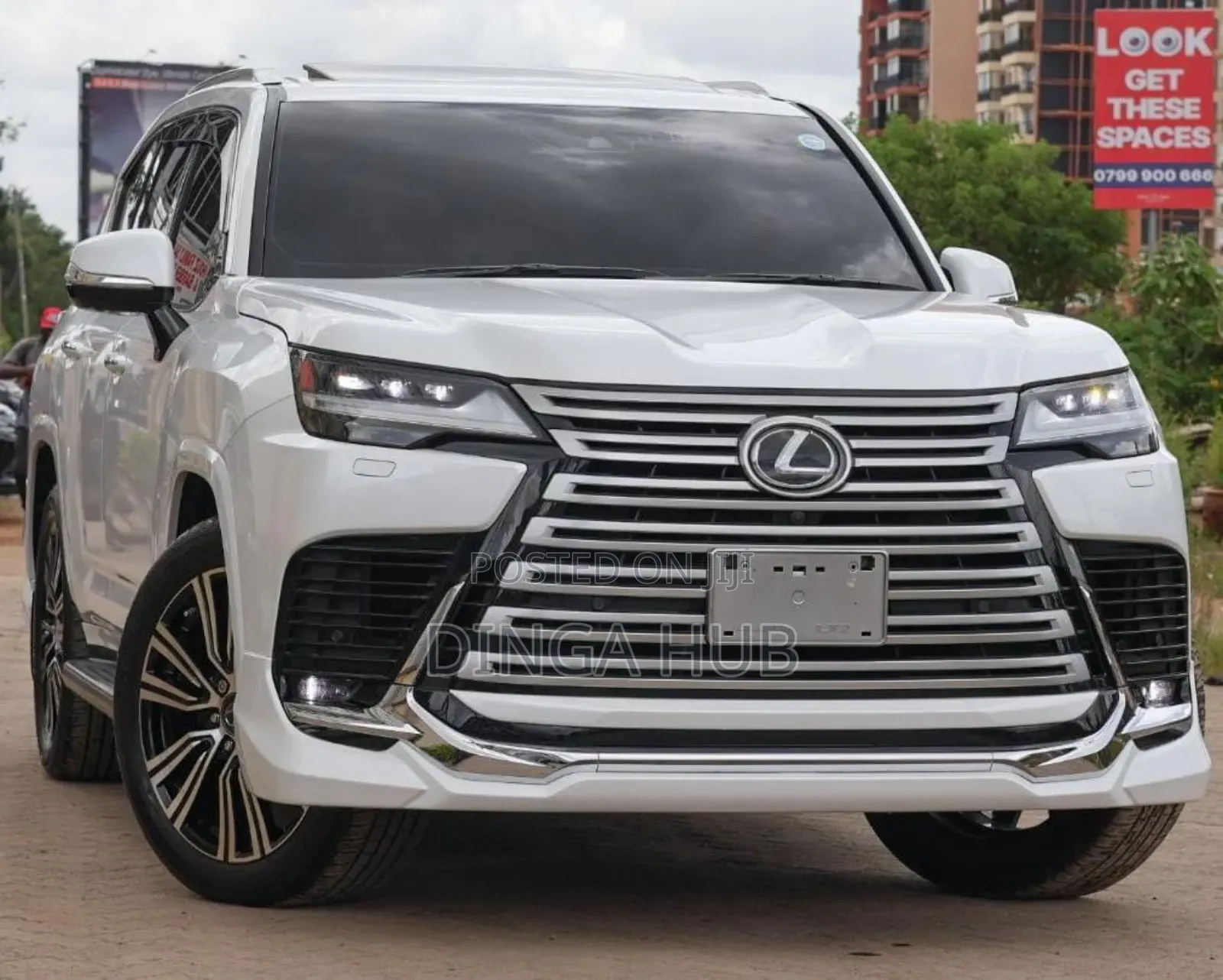 Lexus LX 2022 Pearl