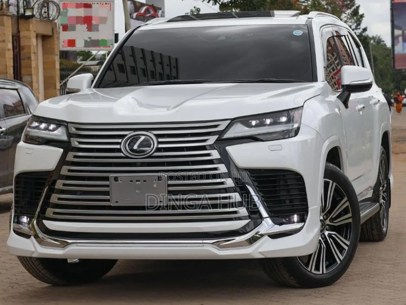 Lexus LX 2022 Pearl