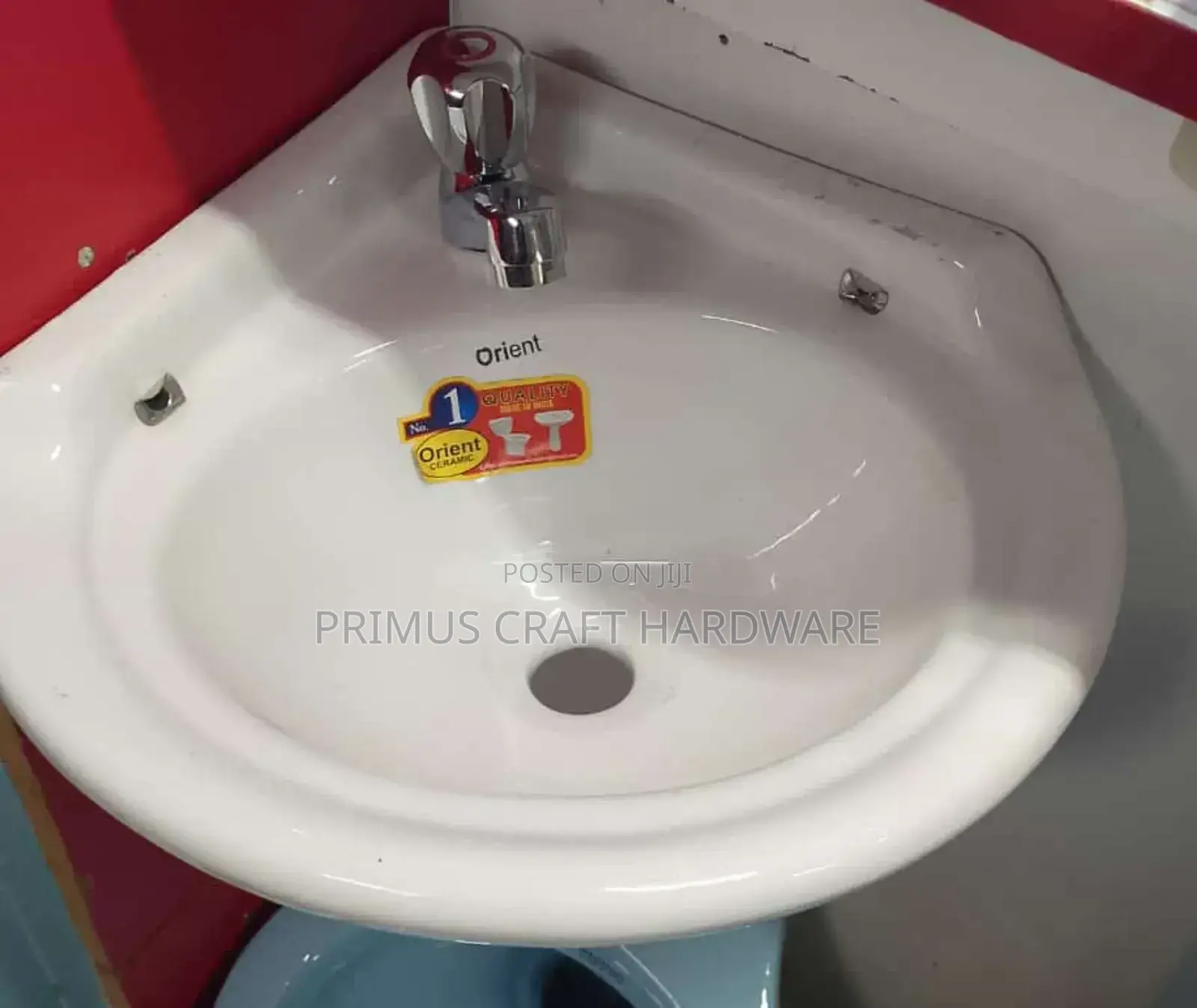Hand Wash Sink and a Tap(Ceramic)