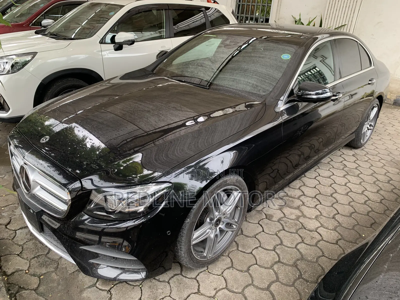 Mercedes-Benz E200 2018 Black
