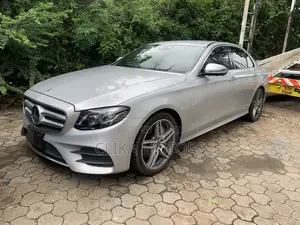 Mercedes-Benz E200 2018 Silver