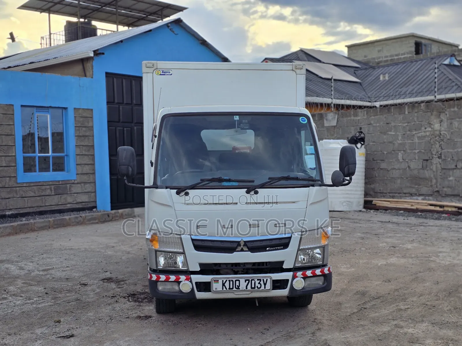 Mitsubishi Canter//2018//Manual//Front Leaf Spring