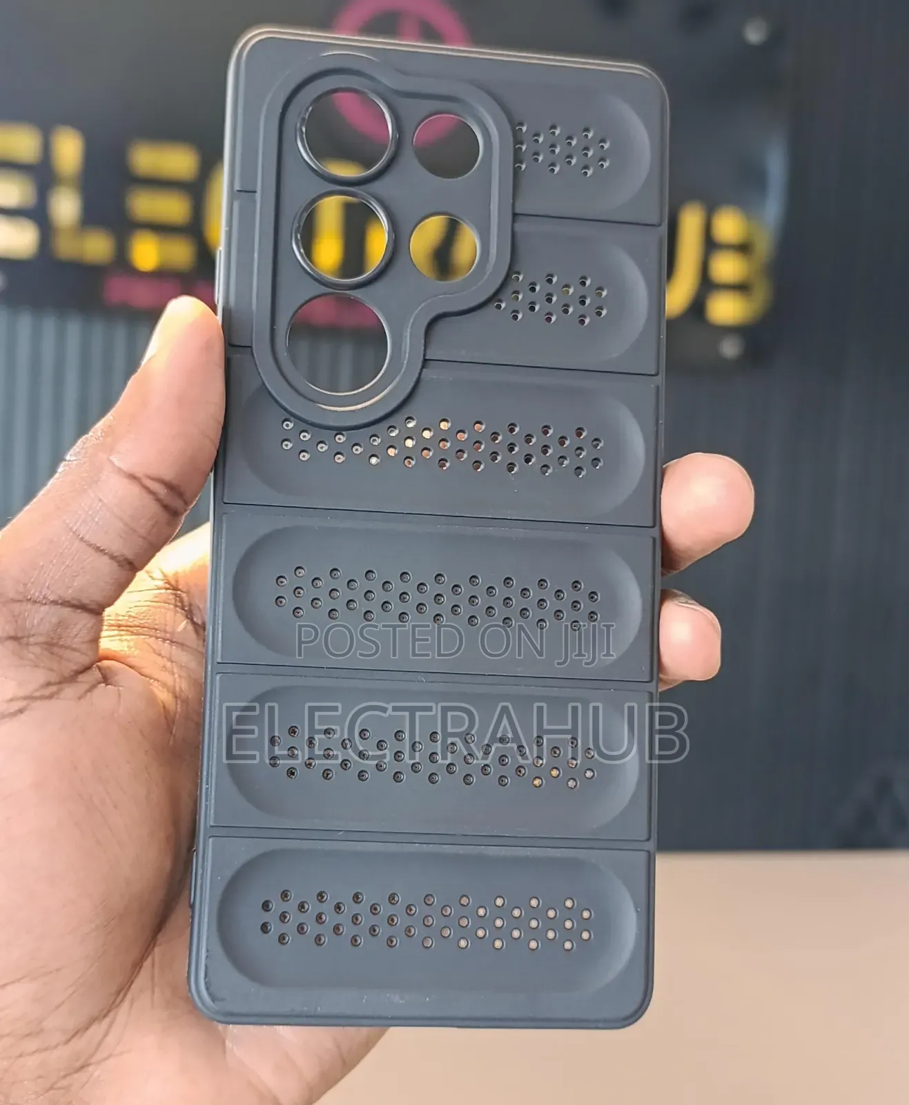 Itel S25 Ultra Dotted Case New Sealed