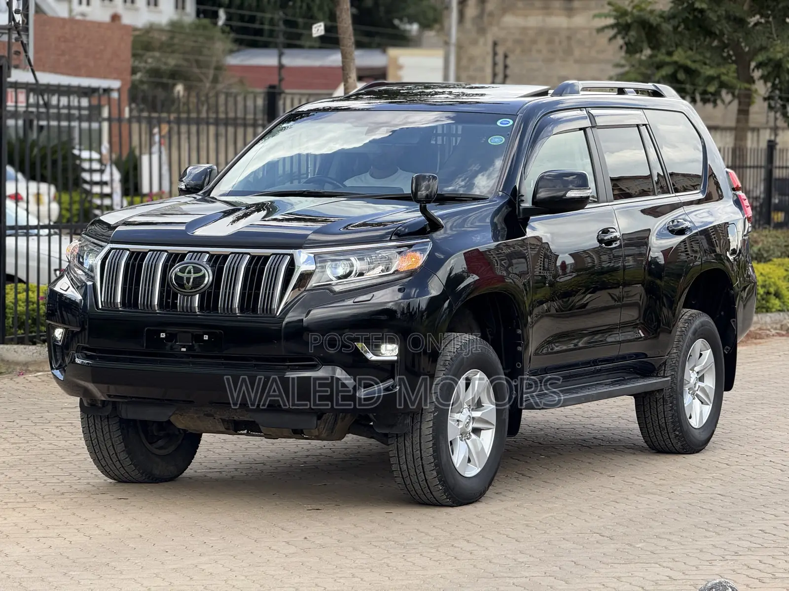 Toyota Land Cruiser Prado 2.8 2020 Black