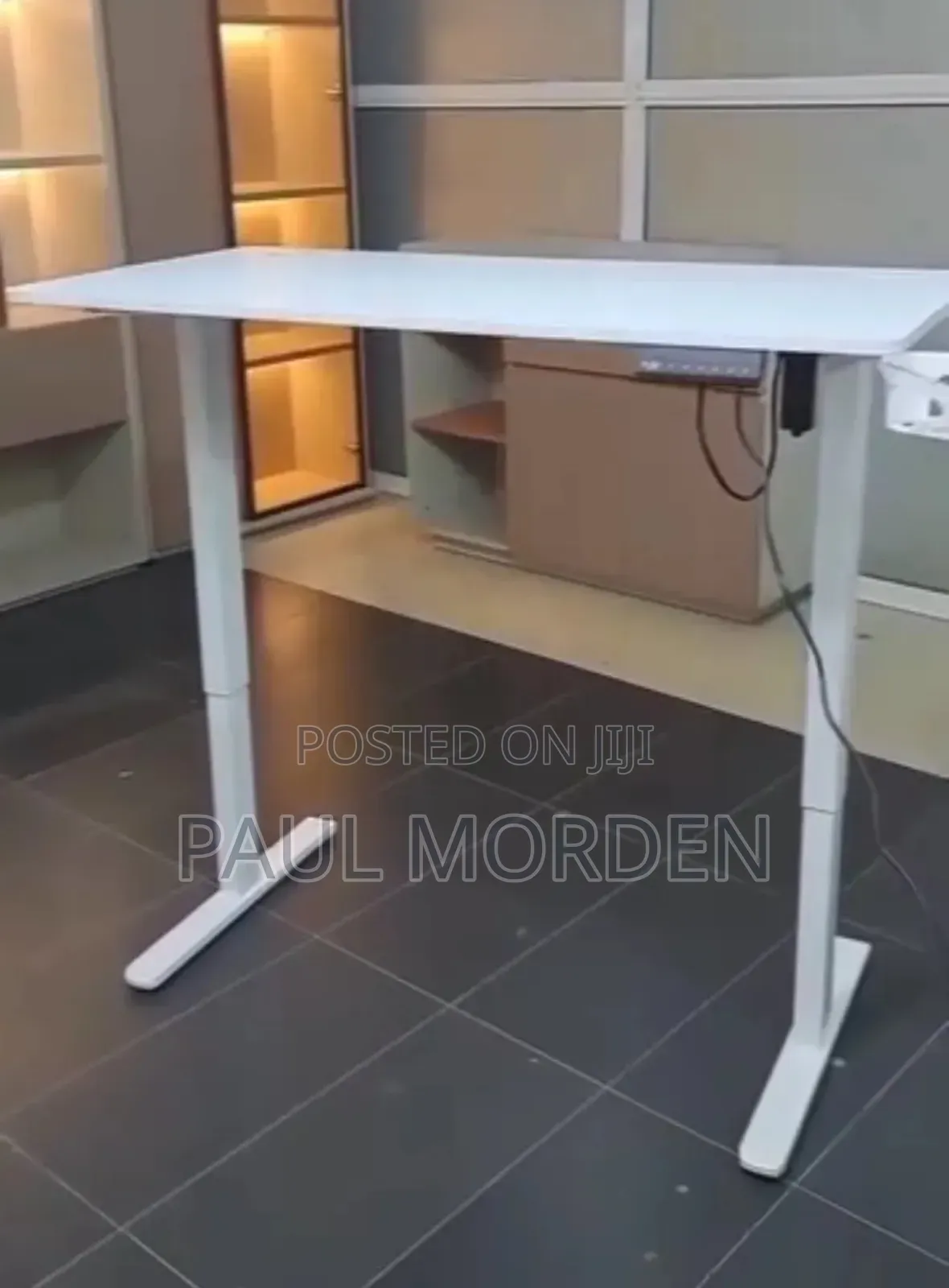 120cm White Adjustable Height Electric Desk