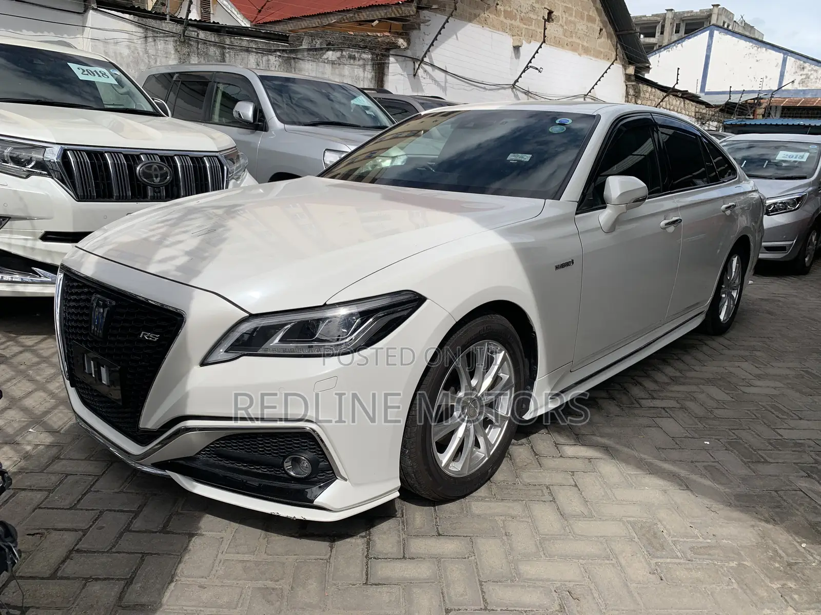 Toyota Crown 2018 Pearl