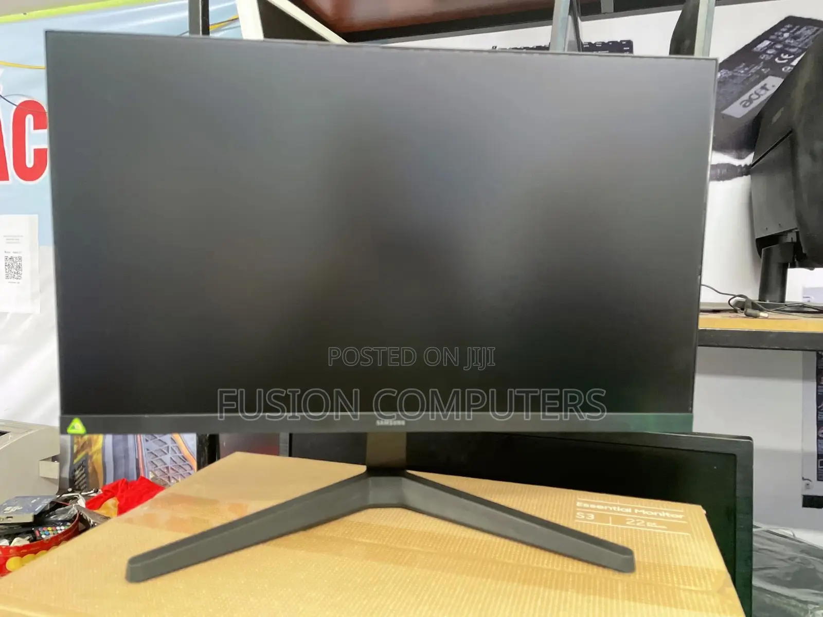 Samsung S3 24-Inch Essential FHD Monitor S30gd