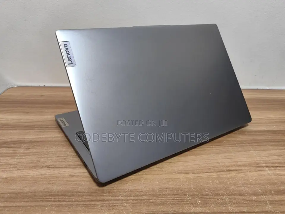 New Laptop Lenovo Ideapad 3 8GB Intel Core i3 SSD 256GB