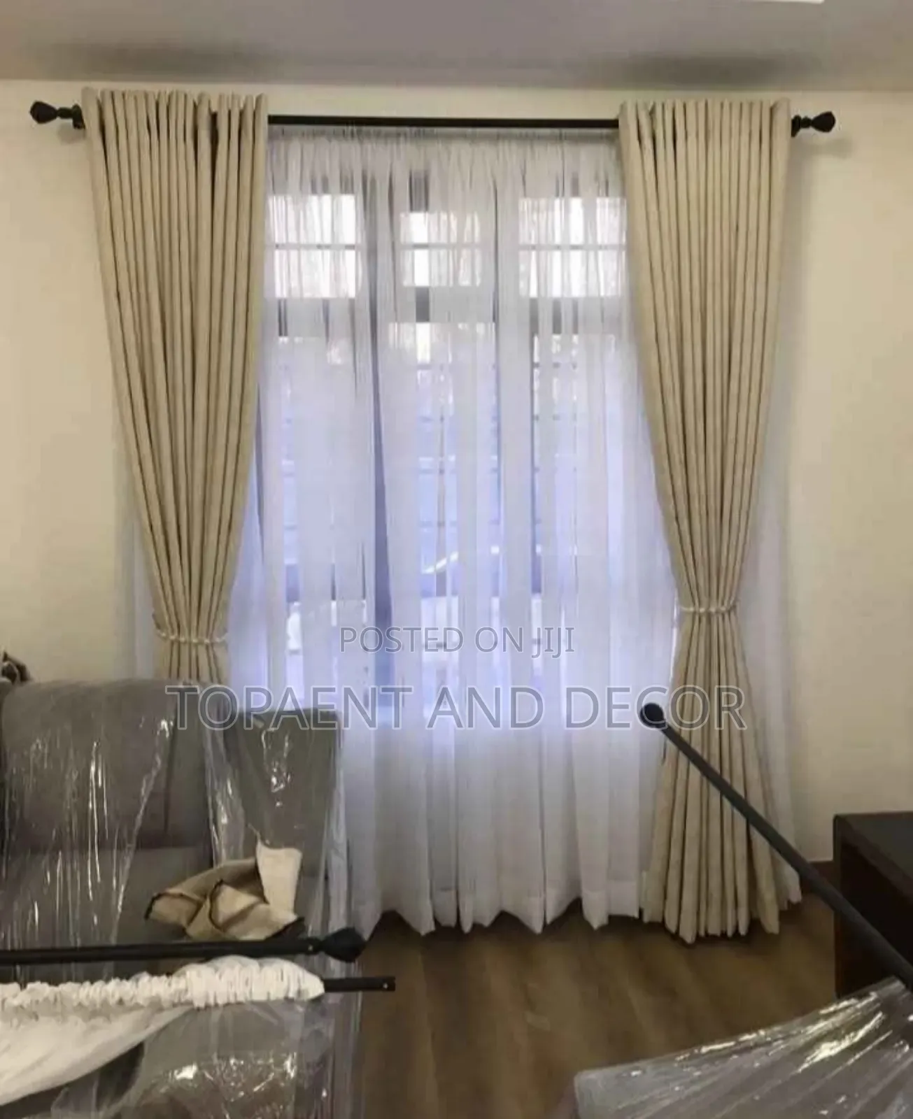 Creating a Cozy and Private Space With These Curtains