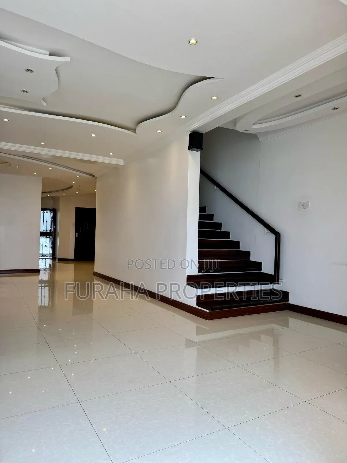 3bdrm Duplex in Mombasa Island for sale