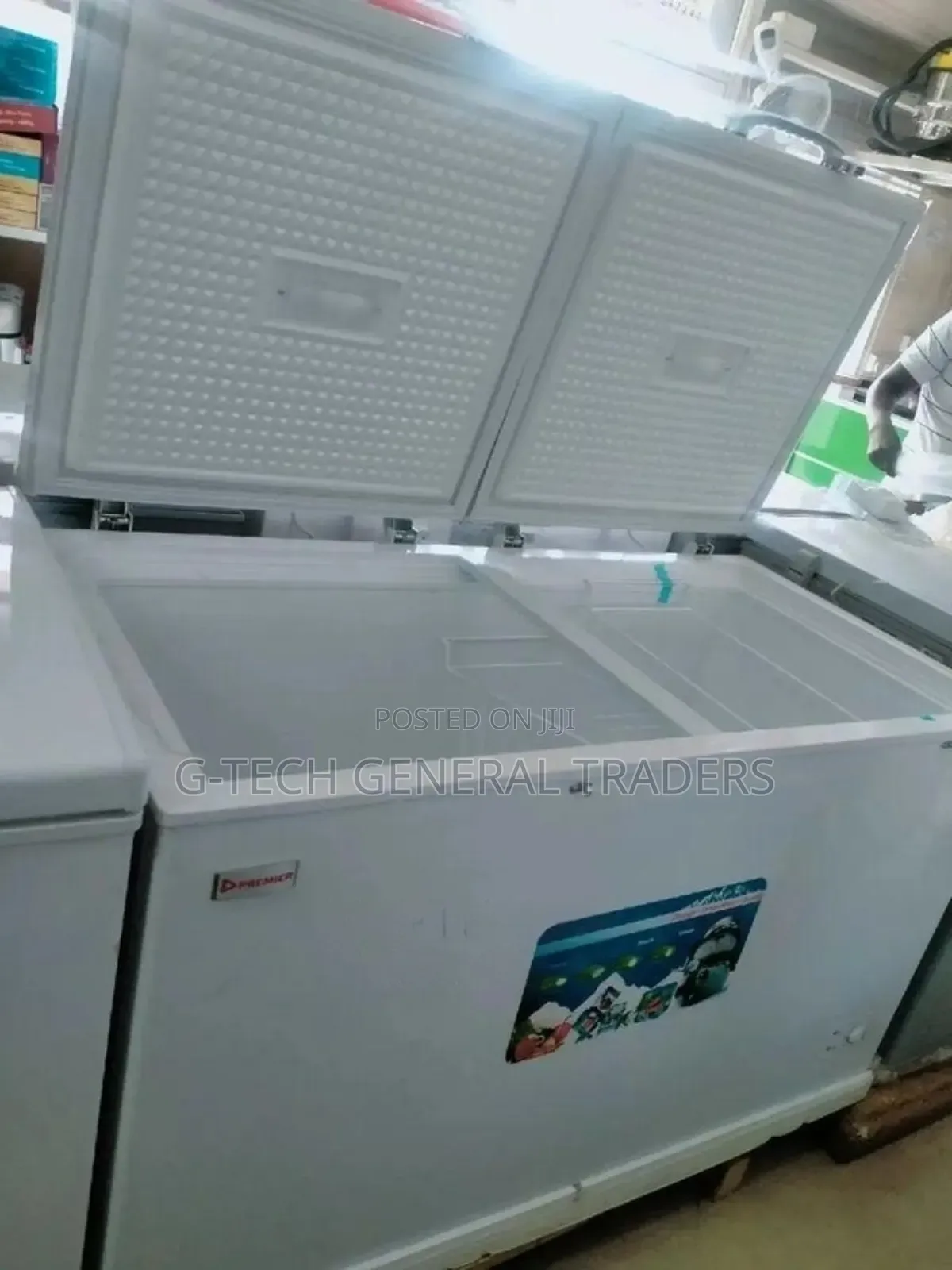 Premier 700l Twin Door Jumbo Chest Freezer